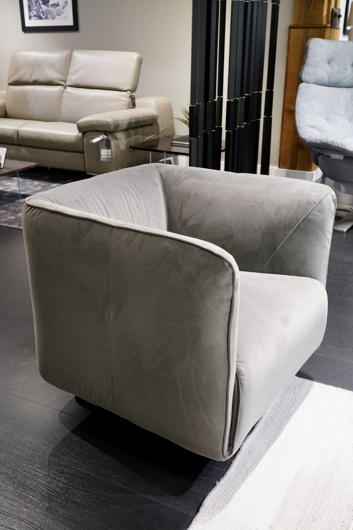 Image de DODI Swivel Chair