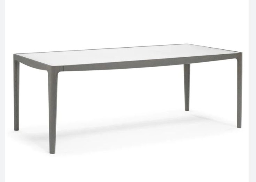 Image sur New Saturno Dining Table
